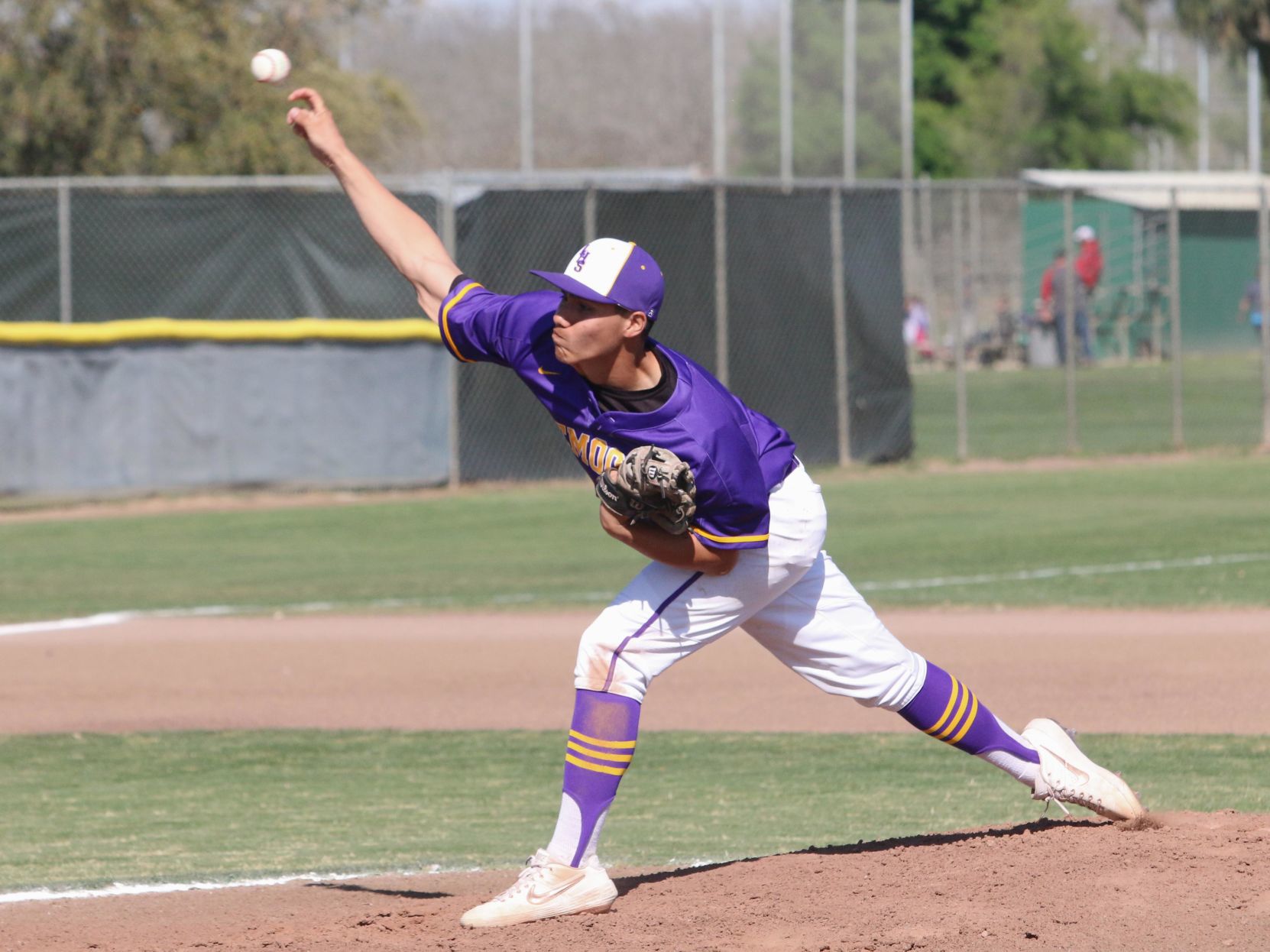 Caldera cruises on the mound, Tigers come alive in sixth inning